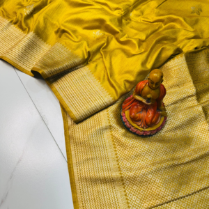 matka benarasi silk saree (copy)