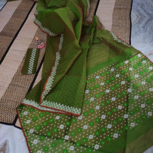 bengal jamdani saree
